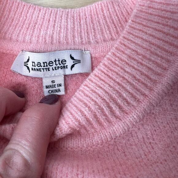 Nanette Lepore Soft Pink Fuzzy Flower & Pearl Crew Neck Sweater Size Small - Picture 3 of 11